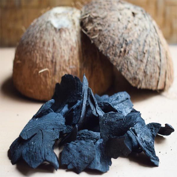 coconut activated organic carbon natural pure ceylon charcoal chips shell 100% (1)